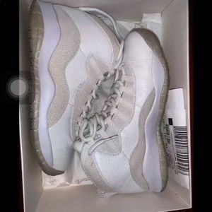 Ovo 10s size 9